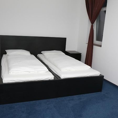 Holsteiner Hof Hotel Heist Kültér fotó